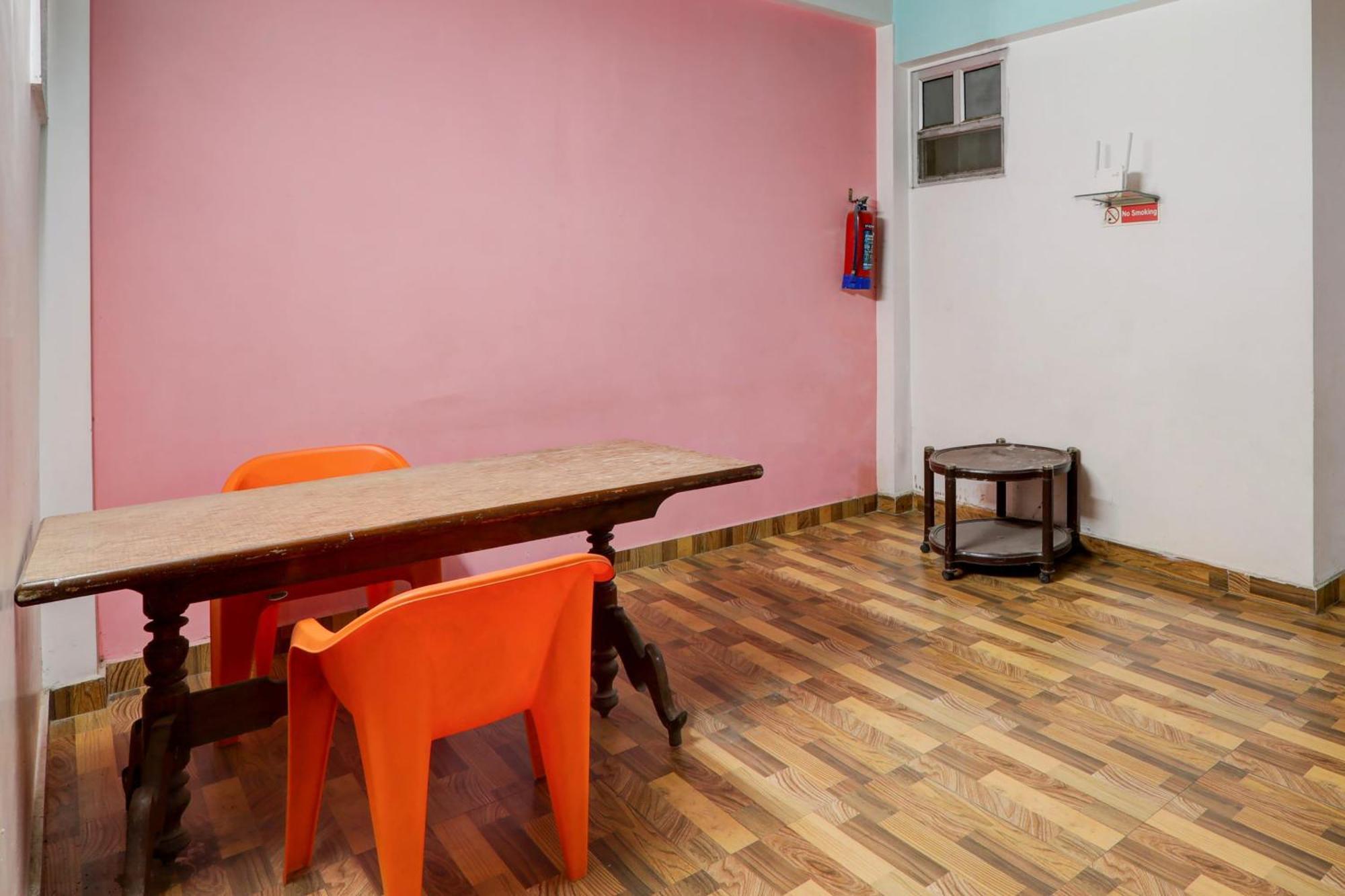 Hotel O Intercity Inn Lakhnau Kültér fotó